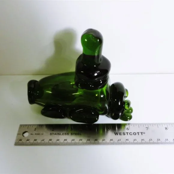 Unique & AmazingEmerald Green Blown GlassHand Crafted ArtTrain Figure